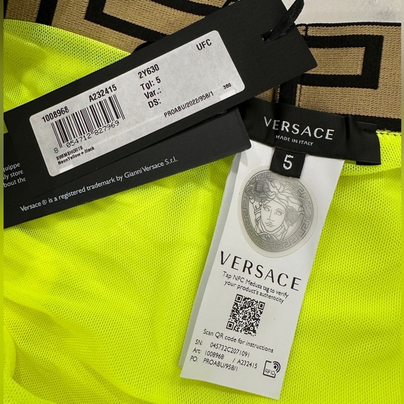 Versace Greca Border Board Shorts - Picture 4 of 8